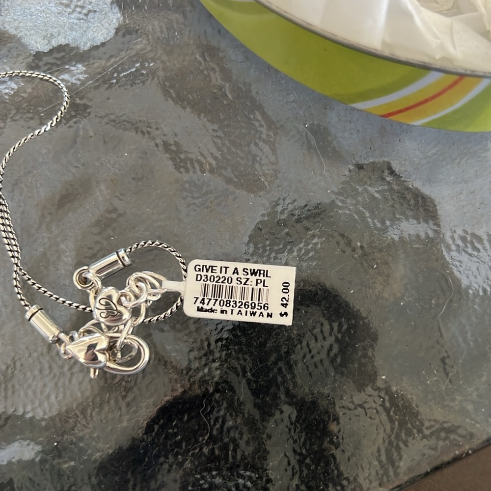 New Brighton Necklace - Picture 3 of 3